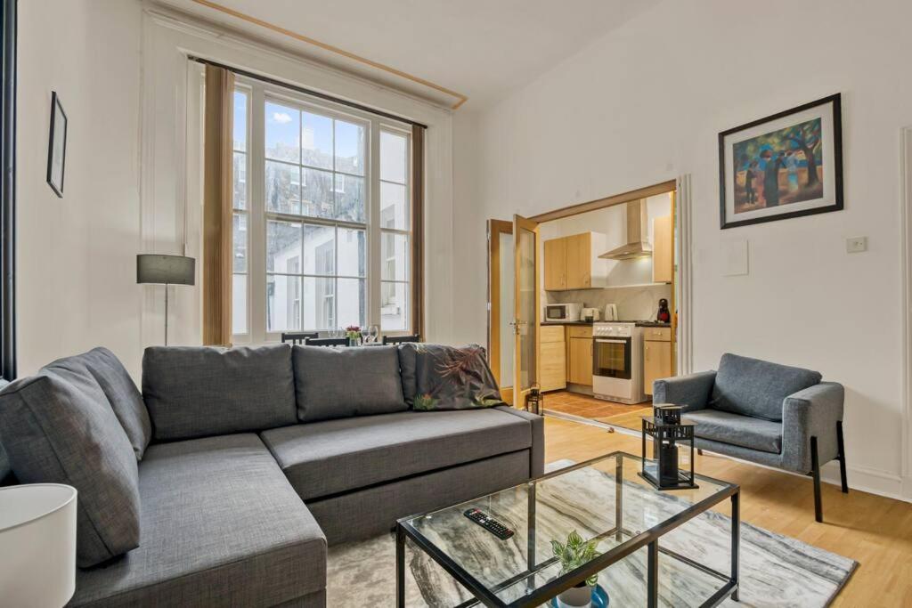 Cosy 2Br Retreat Near Paddington Station Leilighet London Eksteriør bilde