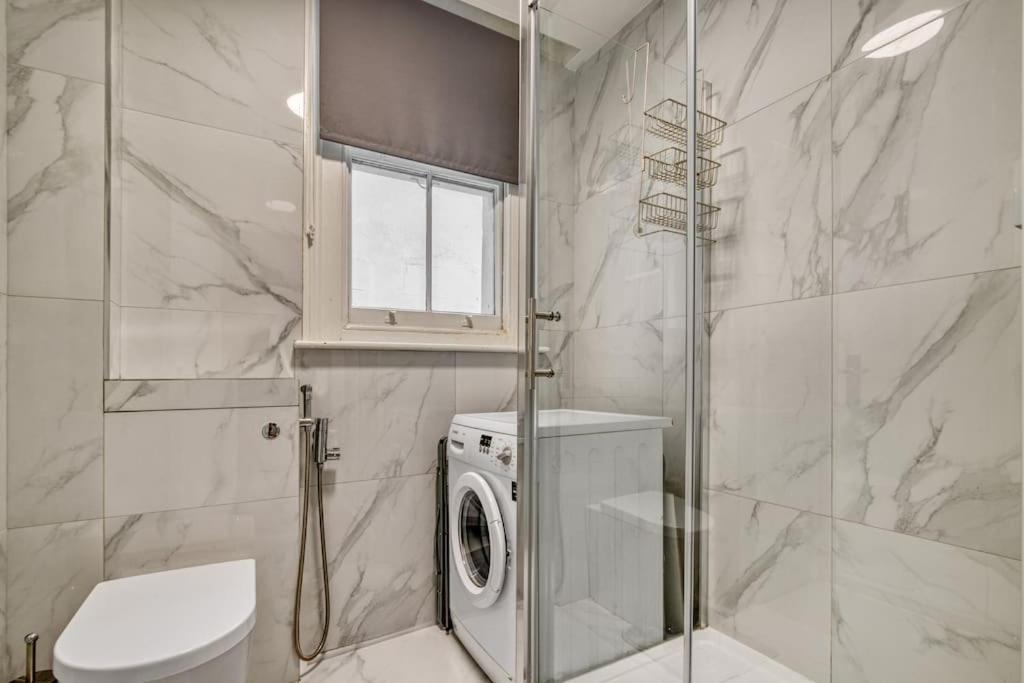 Cosy 2Br Retreat Near Paddington Station Leilighet London Eksteriør bilde